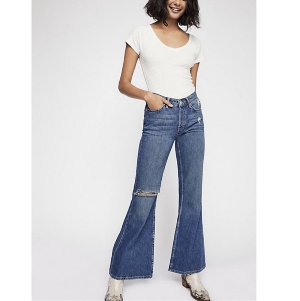 Free People Relaxed Heritage Flare Jeans 27 NEW